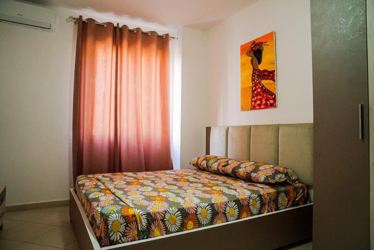 Apartament Casas Del Mar Дуррес Екстер'єр фото