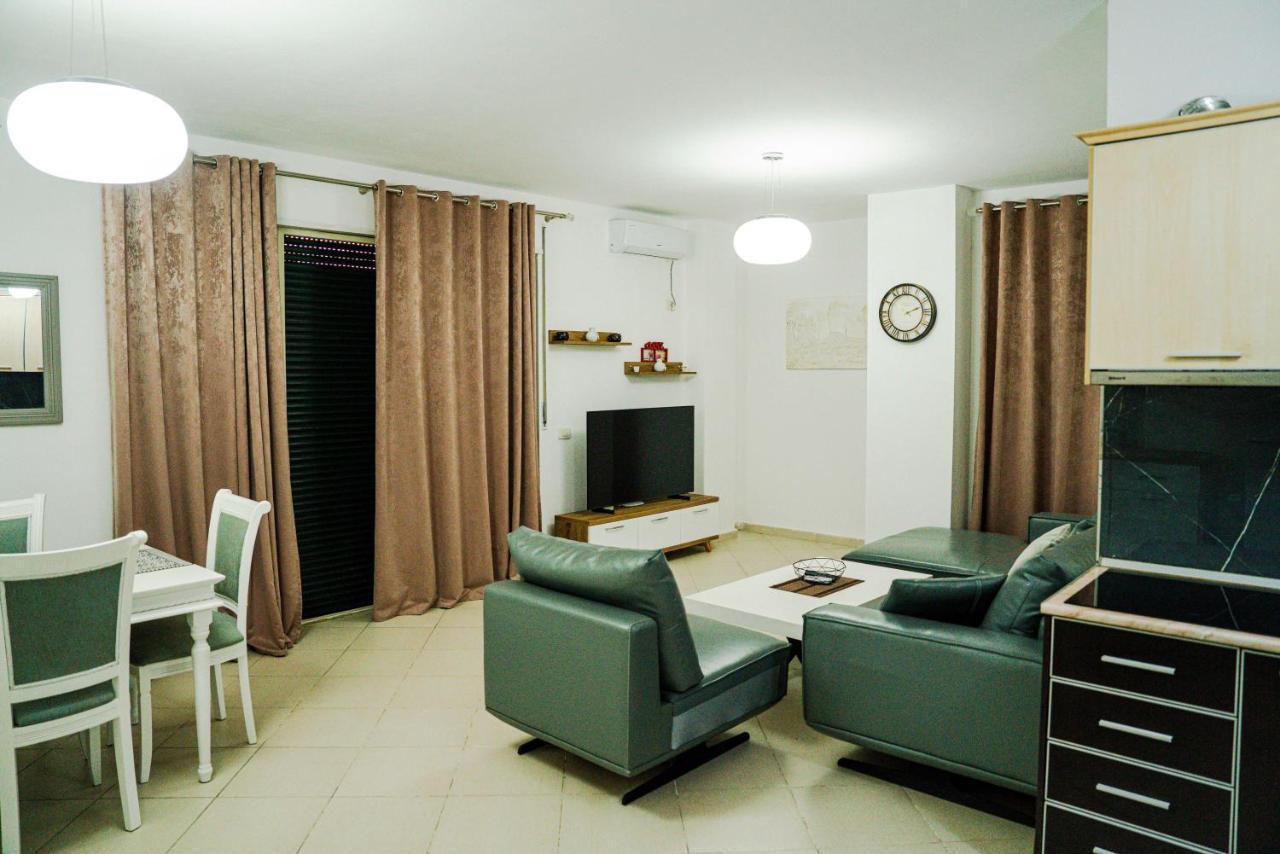 Apartament Casas Del Mar Дуррес Екстер'єр фото